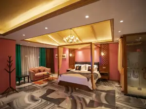 Zhaodong Haocai Life Hotel
