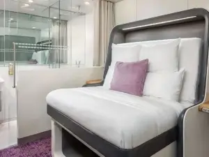 Yotelair Amsterdam Schiphol Transit Hotel