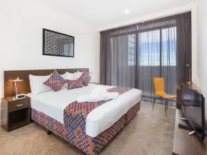 City Edge Dandenong Apartment Hotel