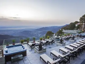 Moksha Himalaya Spa Resort