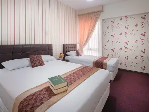 納扎文酒店
