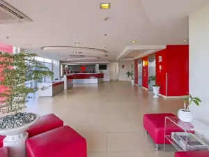 Red Planet Clark Angeles City