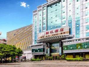 Xinjiang Hotel