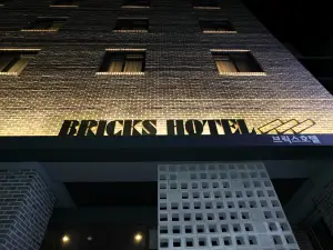 Bricks Hotel