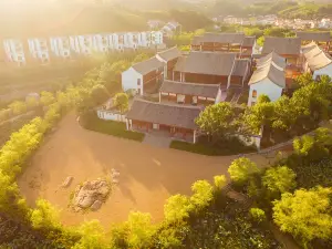 Chang Tai Long Guesthouse