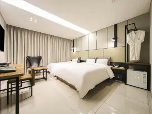 Yeoubi Hotel Ulsan