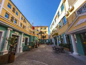 Beijing Zhong'an Hotel ( Near metro,Tian'anMen,Forbidden City. Free laundry and tourism service)