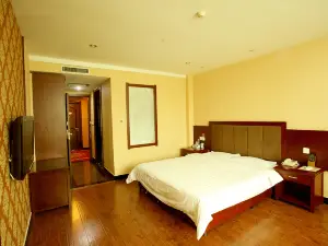 Aiju Chain Hotel (Dashiqiao Qinghua Shanzhuang)
