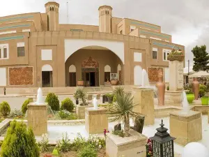 Parsian Safaiyeh Hotel in Yazd