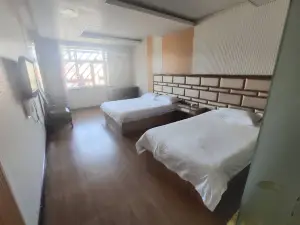 Tongjiang Xindu Hotel
