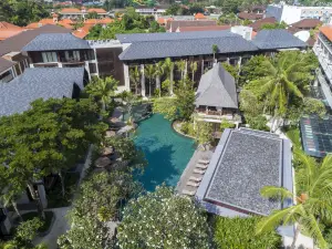 拉馬亞納套房與度假村