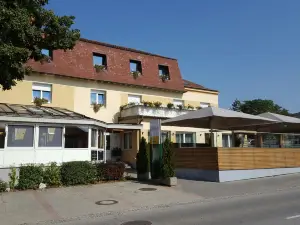 Hotel-Restaurant Schweinberger