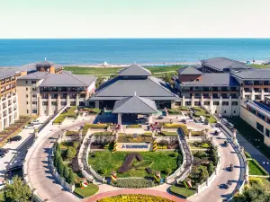 Qinhuangdao Arcadia Seaside Holiday Hotel