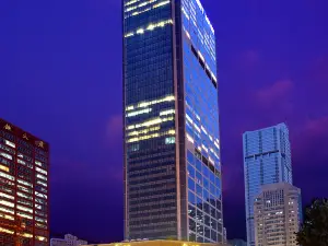 Golden Eagle Summit Hotel