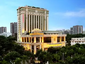 Golden Splendid Hotel
