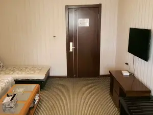 Oroqen Autonomous Banner Hongyang Hotel