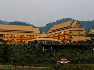 The M Bokeo Hotel