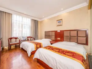 Huangling welcome business hotel