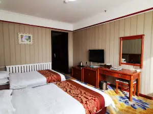Jishishan Qingsheng Hotel