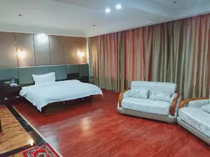 Yongning Huating Business Hotel