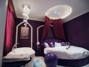 Lighthouse Source Love Theme Hotel