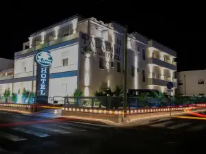 裏瓦德索雷酒店