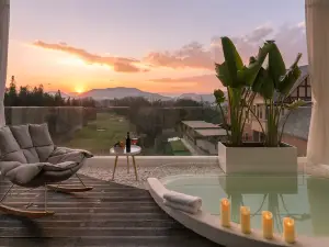 Lanyue Li Sky City Natural Mineral Hot Spring Resort 360° View Villa