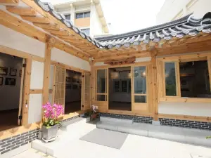 Daegu Gyeong`s Hostel - Foreigner Only