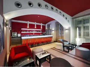 Red & Blue Design Hotel Prague