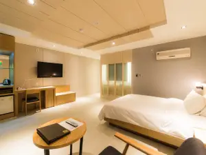 Reborn Suwon Silkroad Hotel