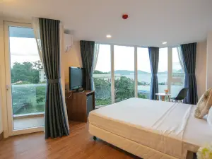 Khách sạn CLIFFHOUSE NHA TRANG