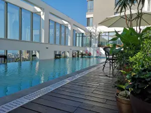 梵儷北海半島中心空中泳池飯店