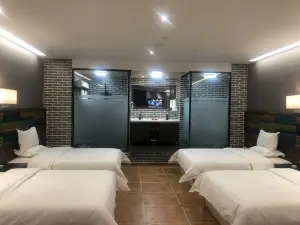 Aishang Internet Hotel (Xinxiang Pangdonglai Erpang)