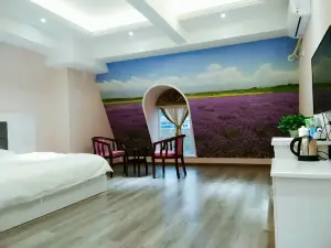 Jingyan Dongrun Theme Hotel