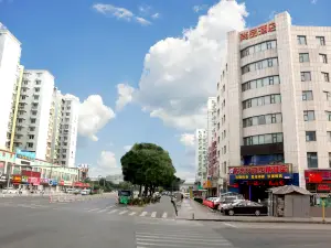 Shangpin Holiday Inn -BeijingjLiangxiangiNankannkan subway station)