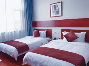 Red Memory Themed Hotel