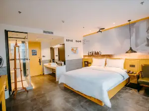 우옌 영화 아트 호텔(웨이팡 고속철도 북역)