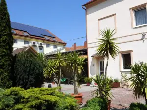 OAZIS Hotel