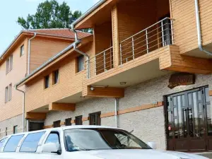 Alfa Hotel