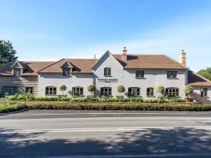 Mr & MRS Smith Hurley House Hotel