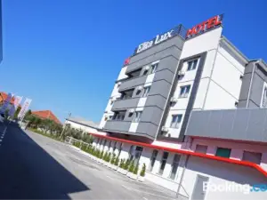 Garni Uni Elita Lux Hotel