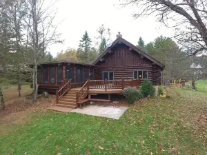 The Lodge at Red Pine Ridge
