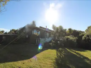 Karitane  Beach House - Te Whare Takutai