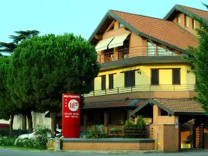 Hotel Malpensafiera