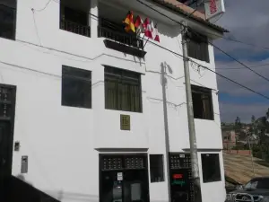 Hotel Ñuñurco Travellers