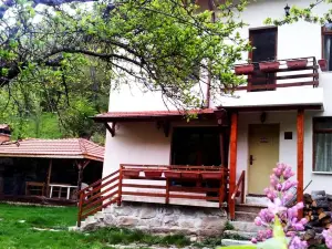 Kirilova House