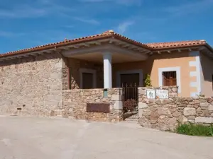 Apartamentos El Jardín del Poeta