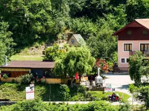 Rafting Campsite Stari Dud