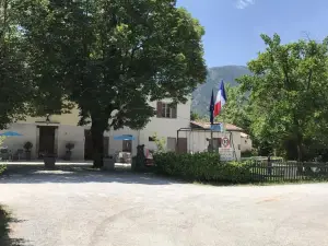 Camping Frédéric Mistral