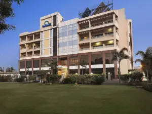 Days Hotel by Wyndham Neemrana Jaipur Highway